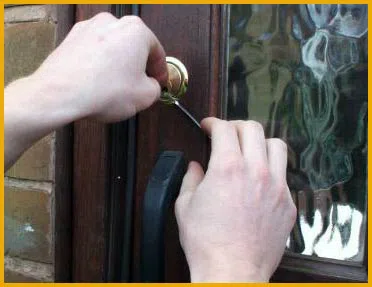 Tarzana Locksmiths Tarzana, CA 818-736-0445 Tarzana Locksmiths Tarzana, CA 818-736-0445